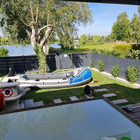 Ferienhaus Am See Hungen Exteriér fotografie