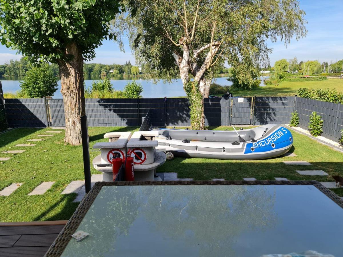 Ferienhaus Am See Hungen Exteriér fotografie